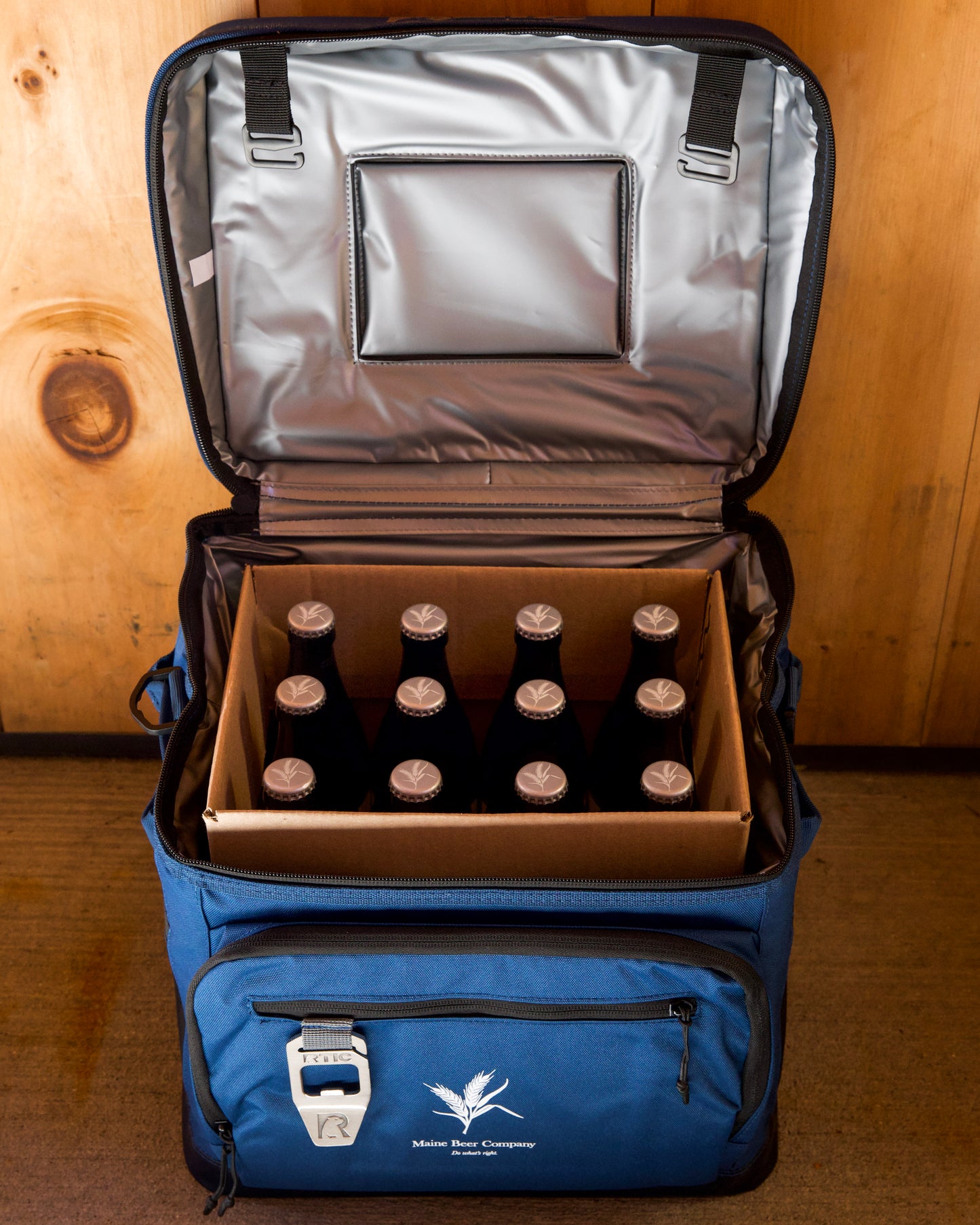 R-TIC Rolling Cooler Bag